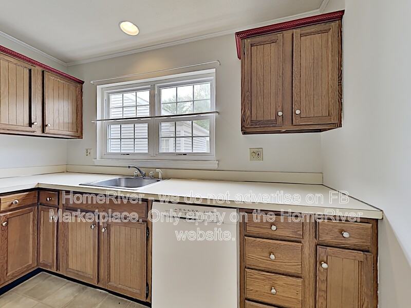 403 Cambridge Ct - Photo 6 of 18