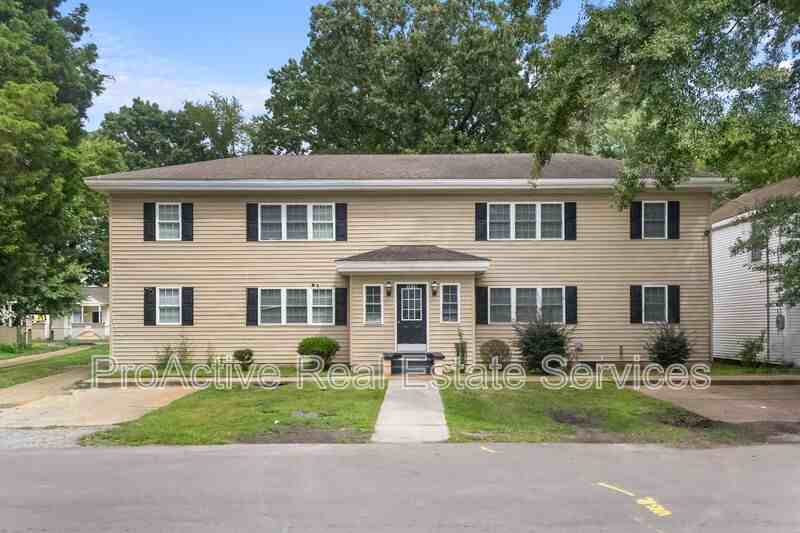 1415 Commerce Ave