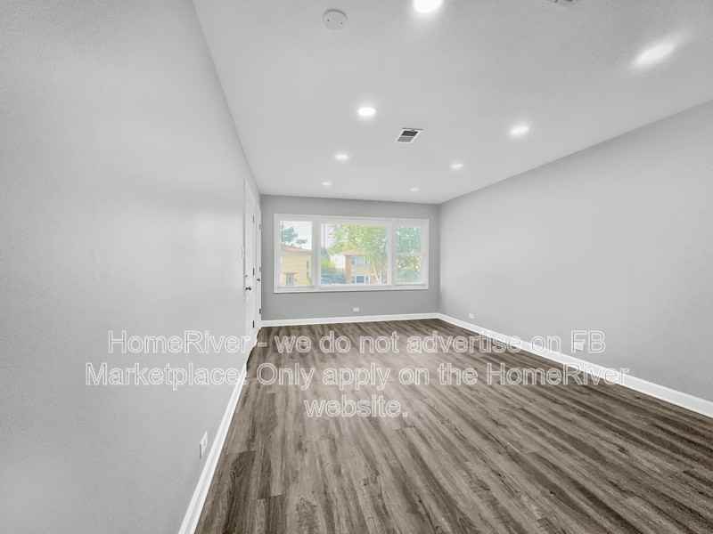 432 Hickory St #2 - Photo 3 of 20