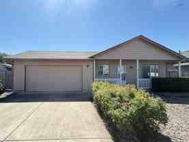 882 Smith St - Photo 1 of 1