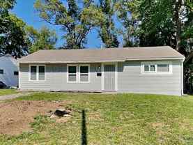 11415 Corrington Ave - Photo 1 of 1