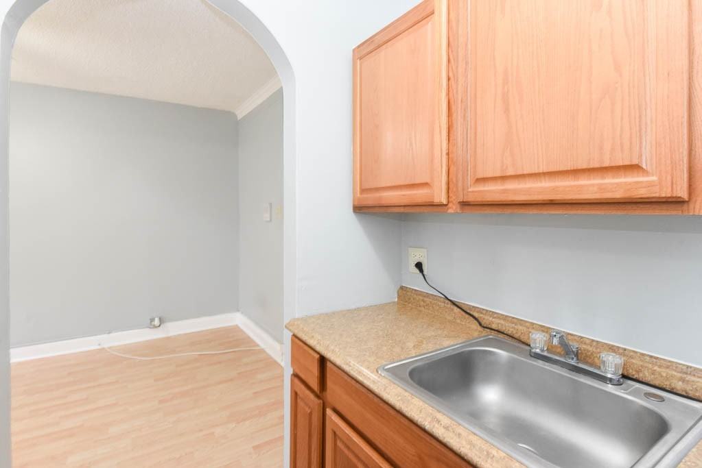 4735 N Beacon St #310 - Photo 4 of 18