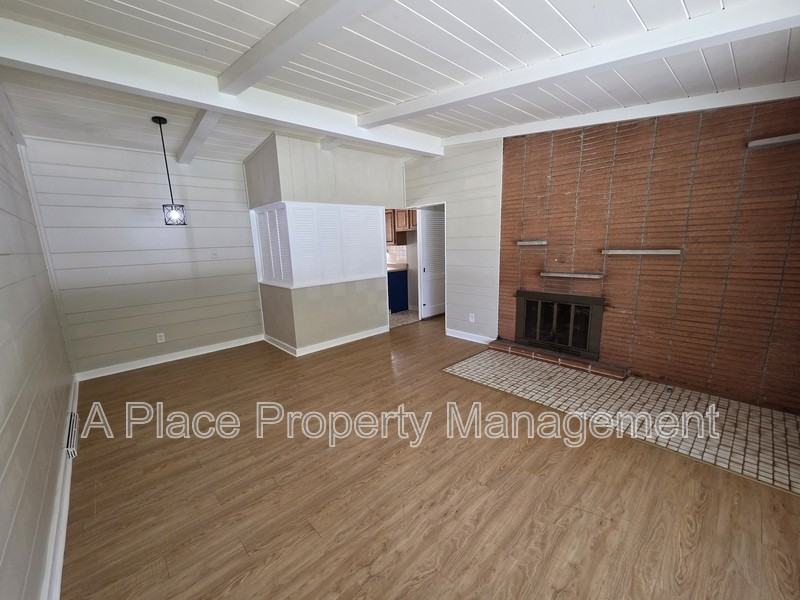 2321 Noll Dr - Photo 6 of 13