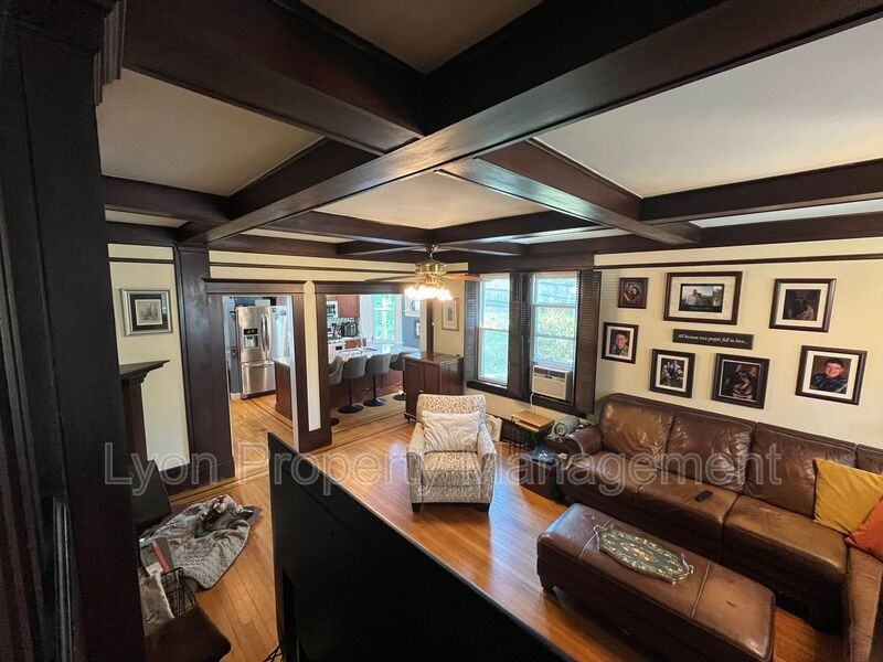 179 Oakley Rd - Photo 3 of 23