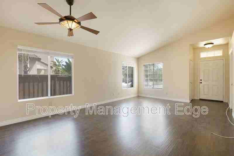 43004 Calle Jeminez - Photo 3 of 20