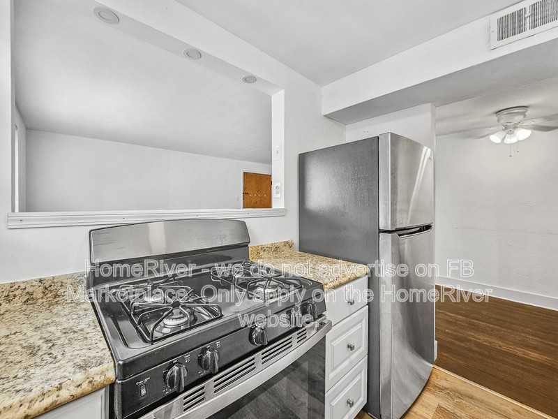 781 Cooke Dr #8 - Photo 5 of 14