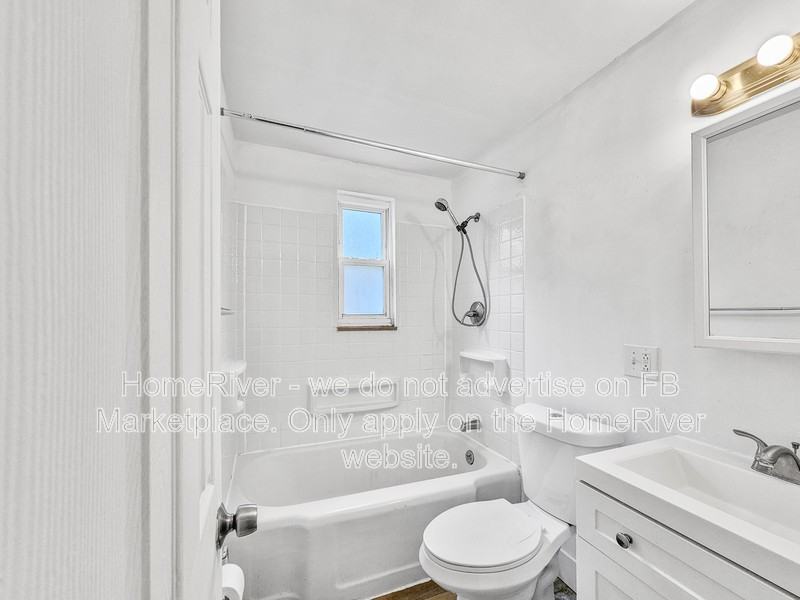 781 Cooke Dr #8 - Photo 6 of 14