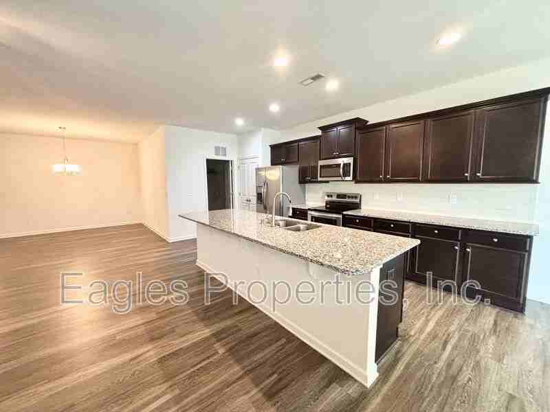 120 Relict Dr - Photo 5 of 17