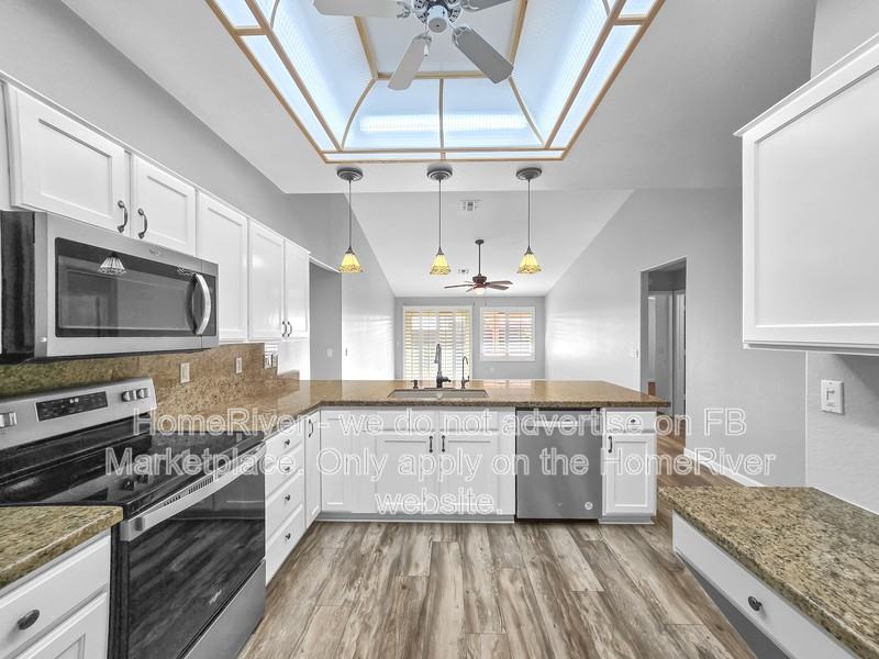 20118 N 110th Ln - Photo 3 of 20