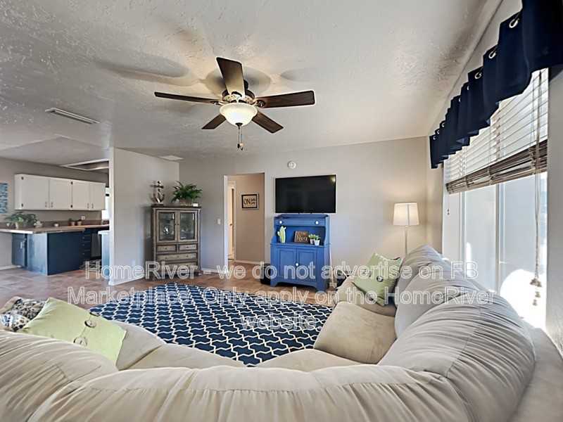 3593 Desert Garden Dr - Photo 5 of 21