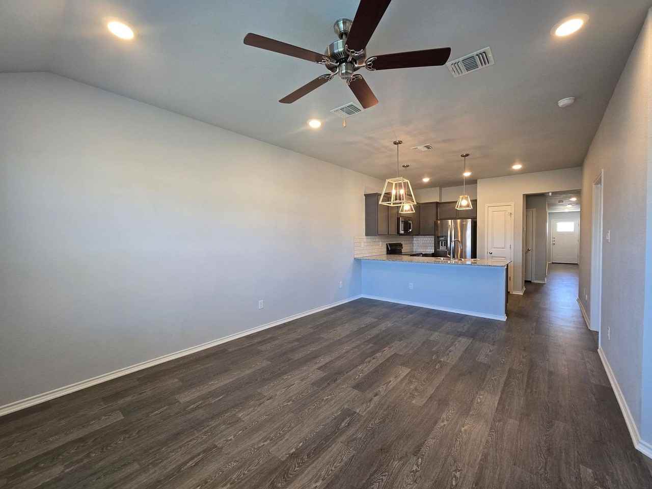 1241 Lexington Dr - Photo 7 of 22