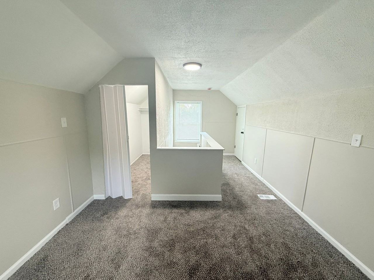 15909 Maddelein Street - Photo 6 of 7