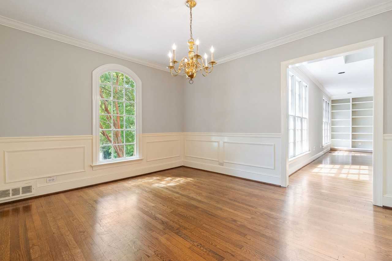 12 Montevallo Ter - Photo 7 of 24
