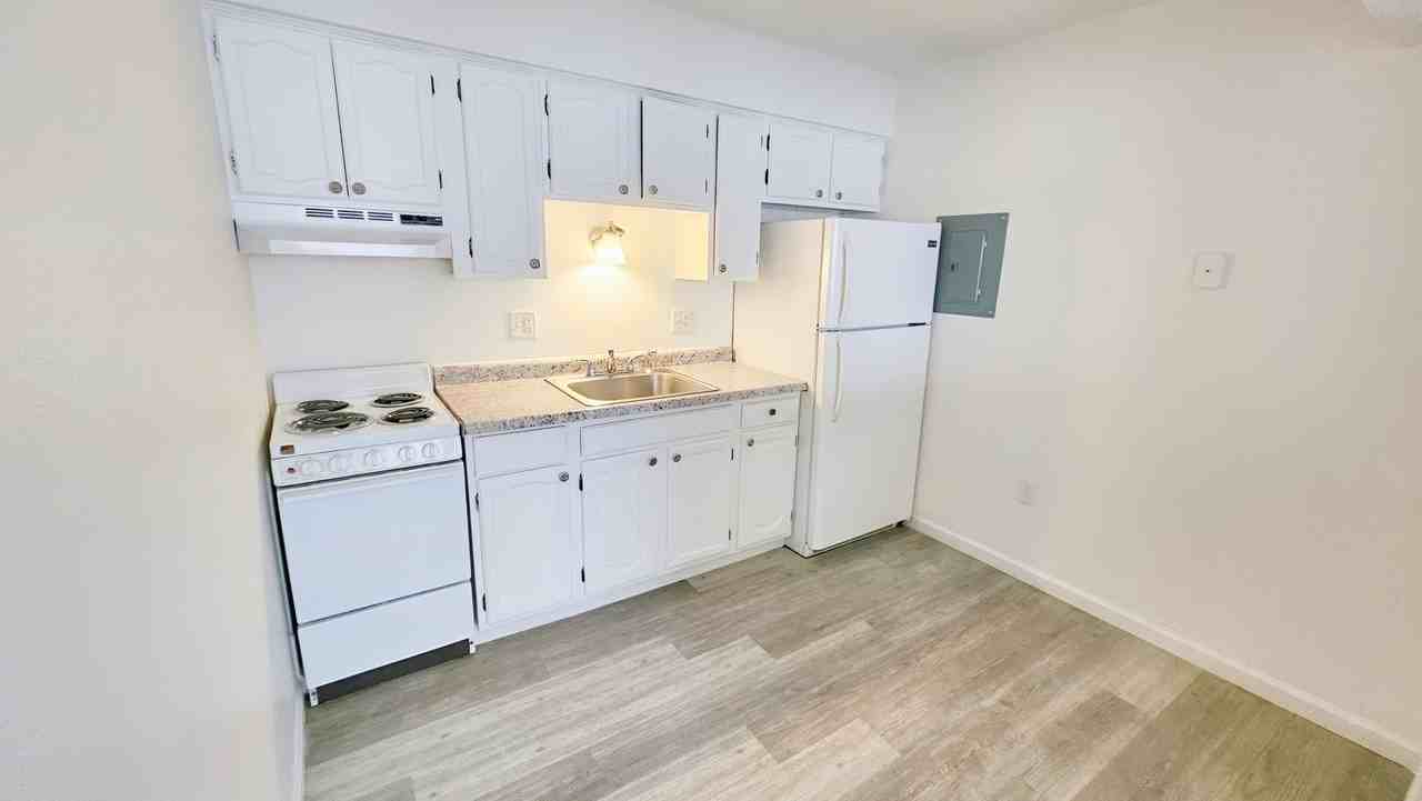 Discover Modern Comfort at Welbeck Apartments ~ Rent Special - Photo 2 of 9