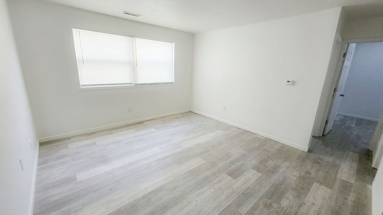 Discover Modern Comfort at Welbeck Apartments ~ Rent Special - Photo 5 of 9