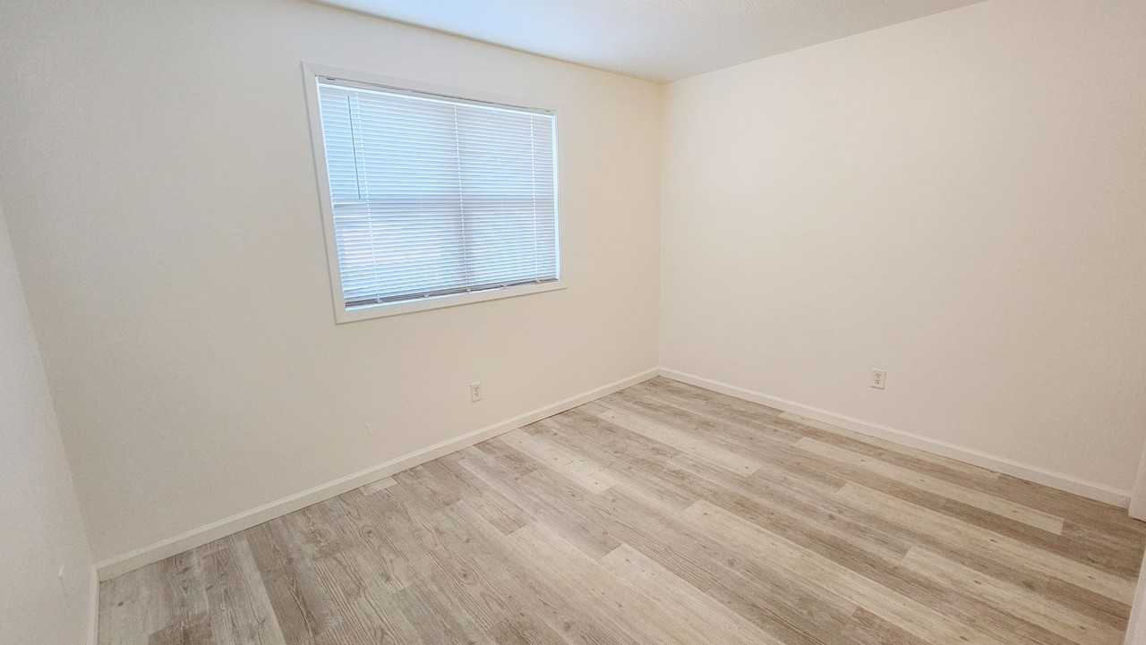 Discover Modern Comfort at Welbeck Apartments ~ Rent Special - Photo 6 of 9