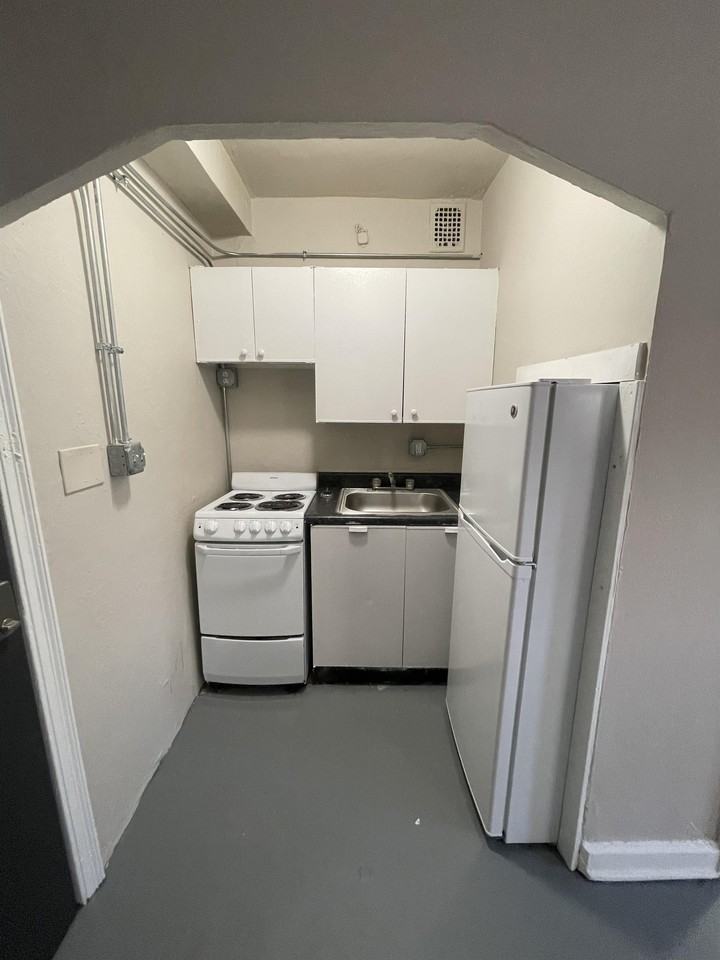 3136 Grand Ave - Photo 3 of 21