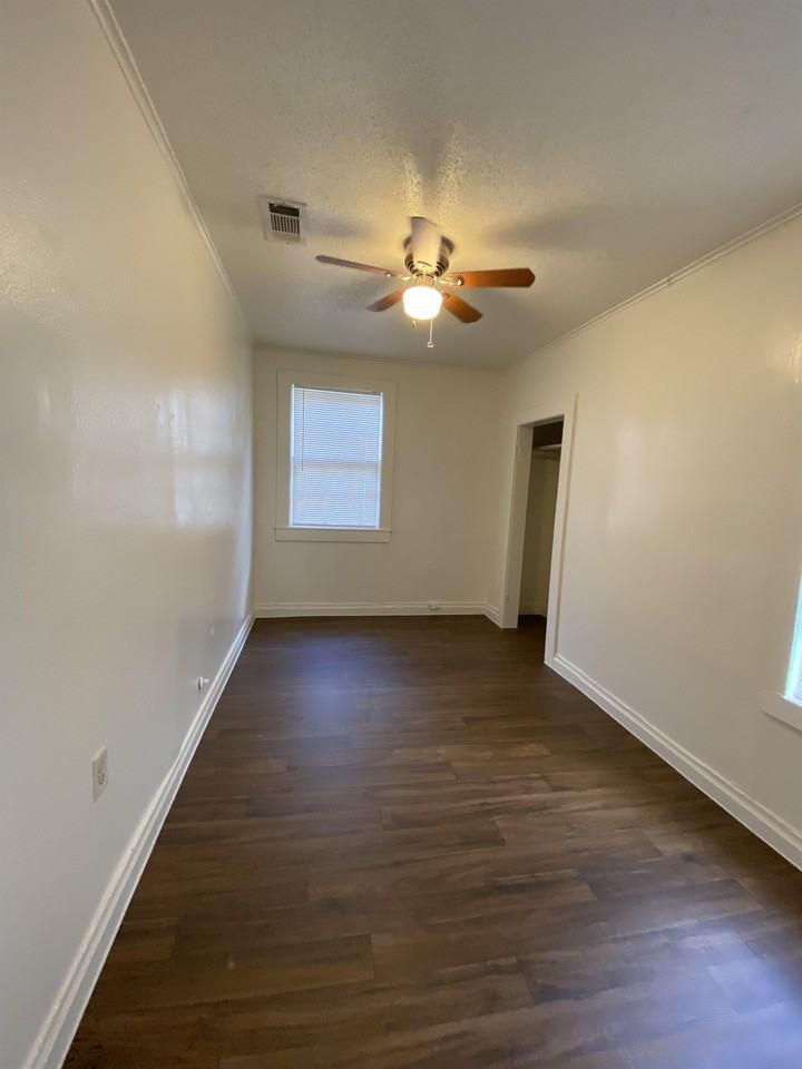 9-Plex - Photo 6 of 6