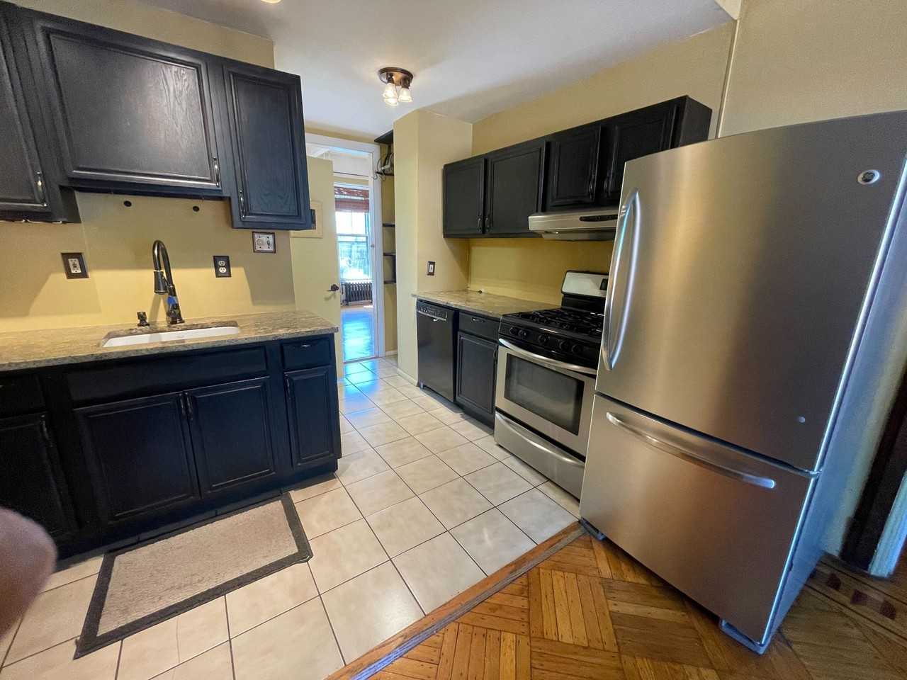 356 Hamilton Street - Photo 3 of 16