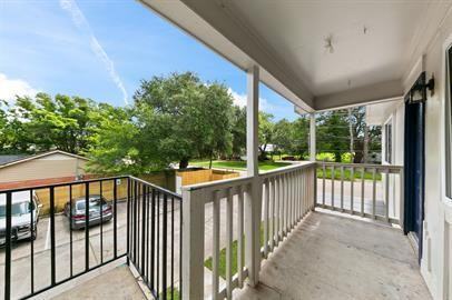 1312 West Adoue Street - Photo 2 of 13