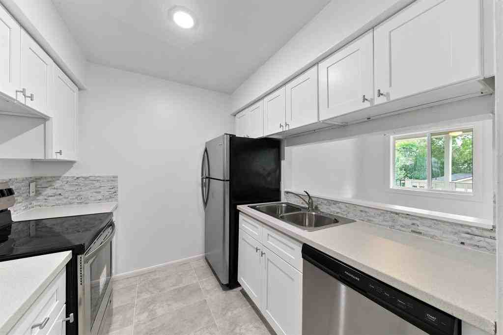 1312 West Adoue Street - Photo 6 of 13