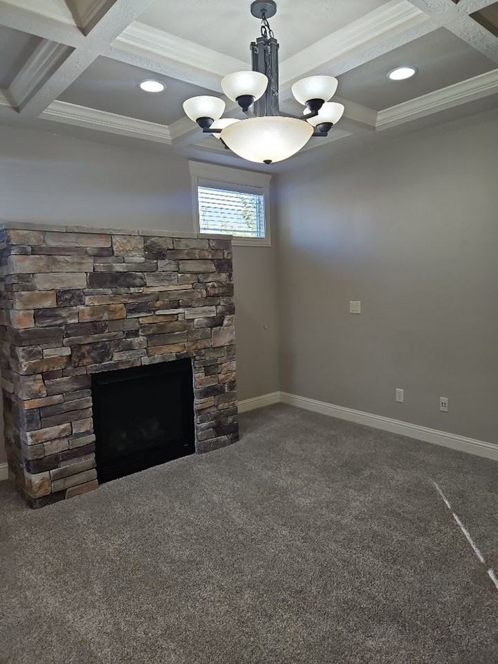 1082 East Azan Street - Photo 7 of 18