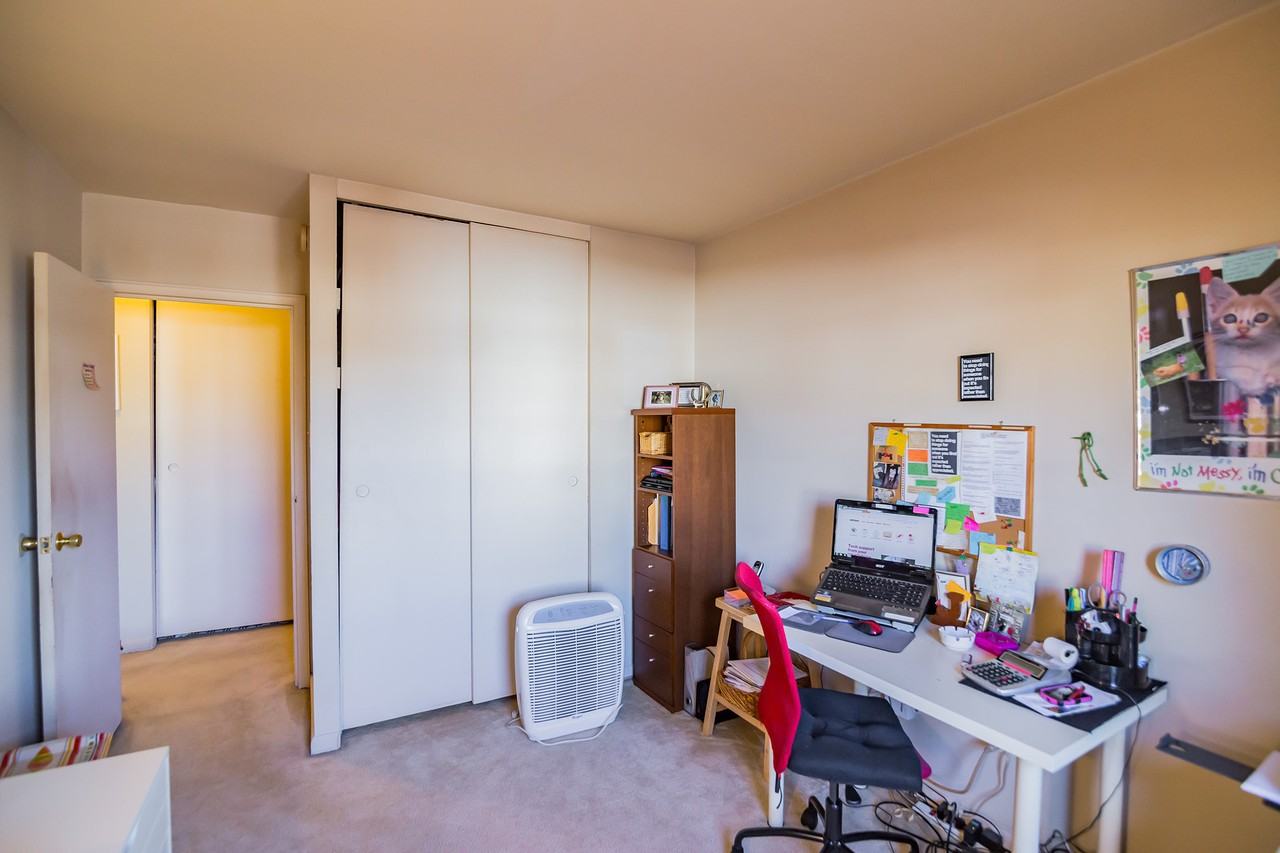 Janwood Apartments - Photo 4 of 19