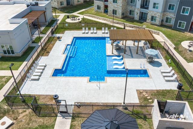 Estates at Norwood - Photo 2 of 21