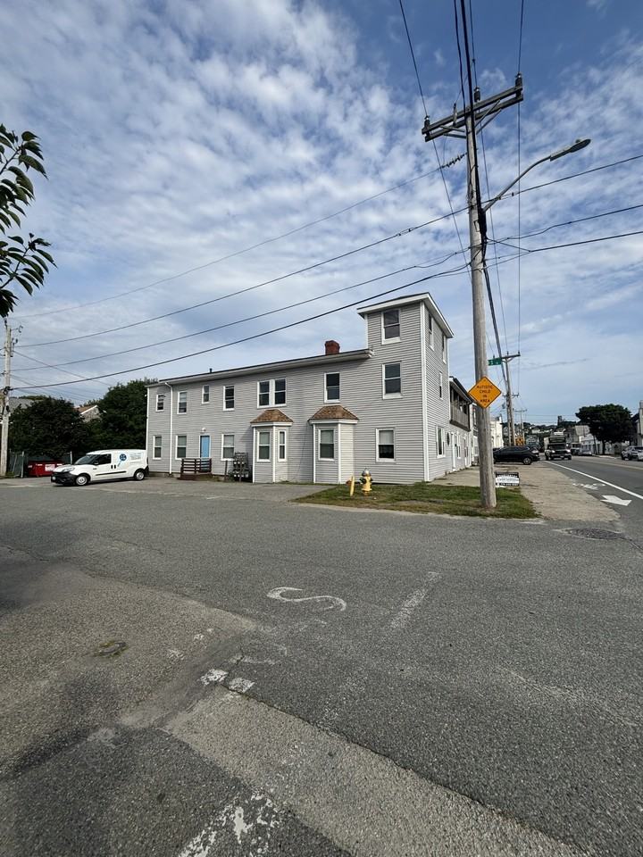 809 Nantasket Avenue, Hull - Photo 2 of 12