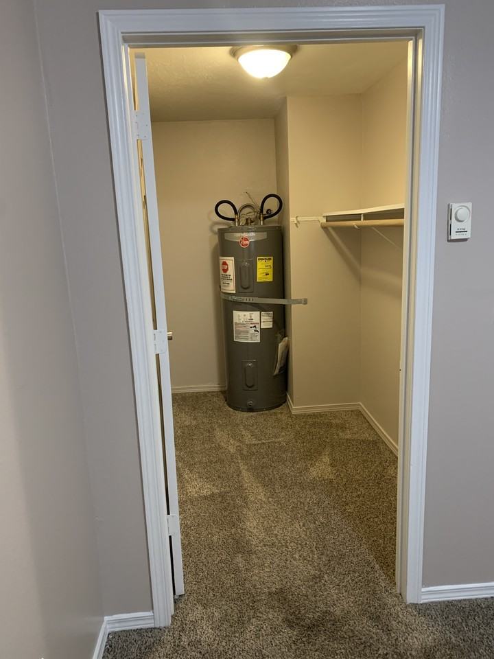 15917 East Sprague Avenue - Photo 5 of 5