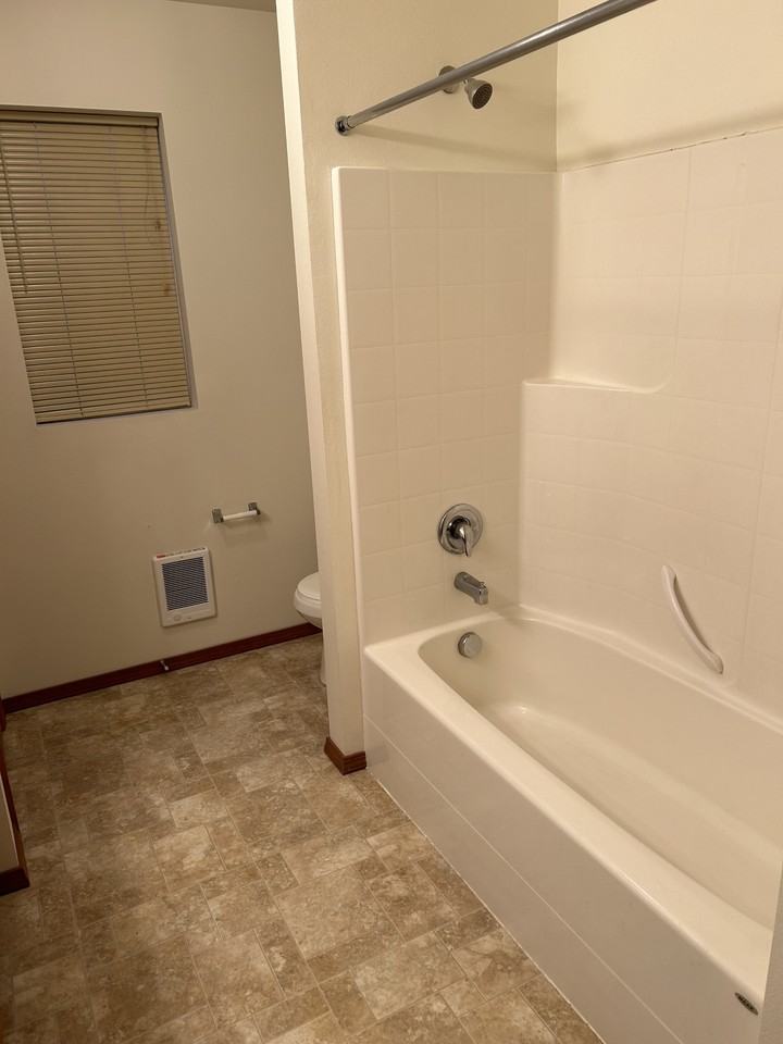 4507 North Sullivan Road - Photo 2 of 8