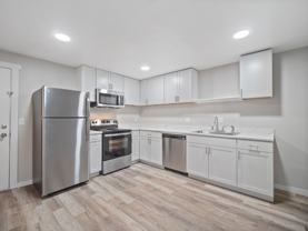 Perrine Court Apartments - Photo 1 of 1