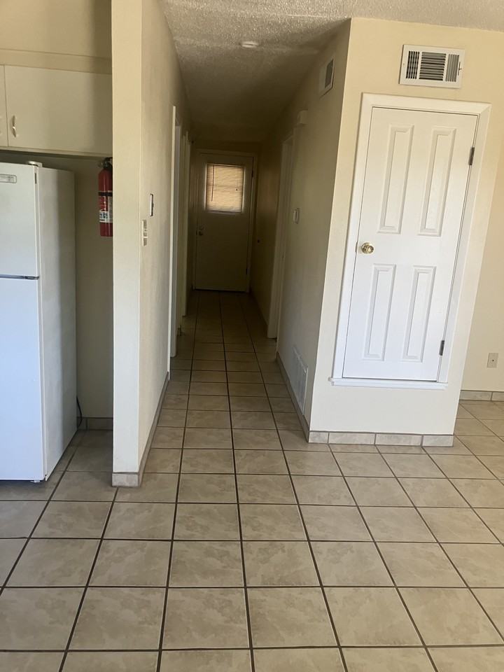 Silver Capital LLC - Photo 3 of 8