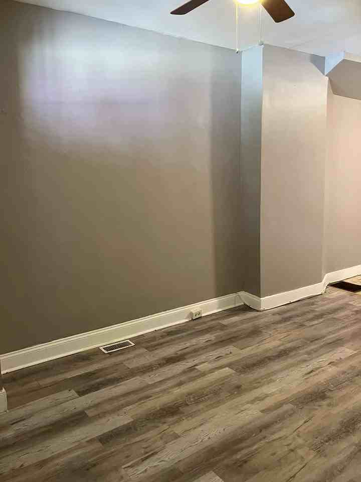 510 510 Eastlynne Ave - Photo 2 of 14