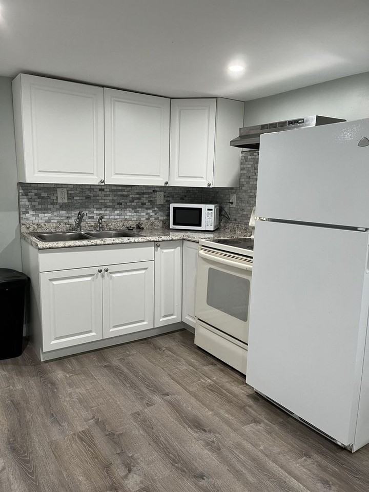 G41 Miriam St #M - Photo 2 of 4