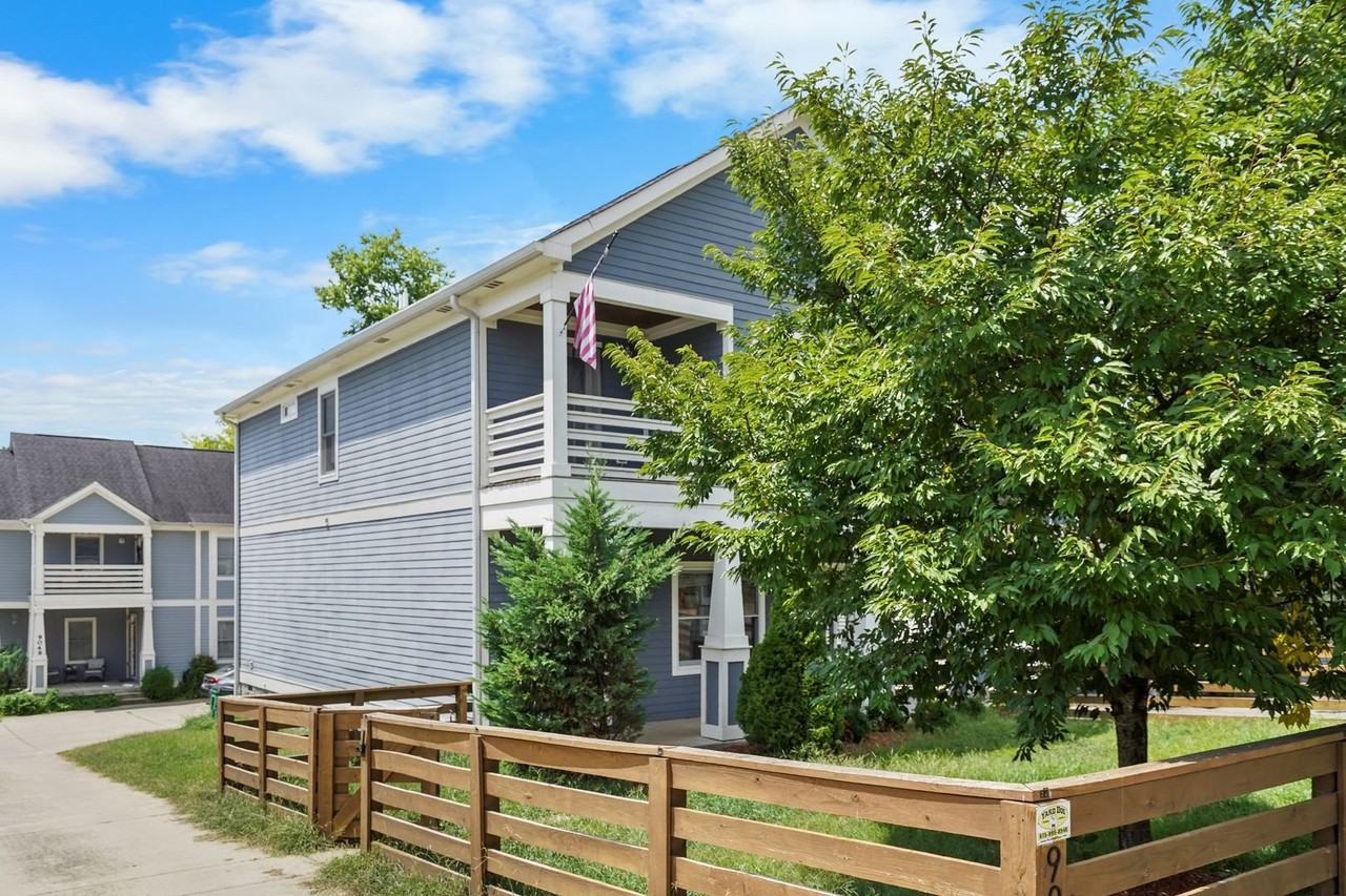 904 Delmas Ave #A - Photo 3 of 26