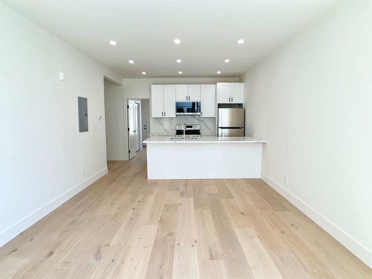 1601 Beach St #201 - Photo 2 of 20