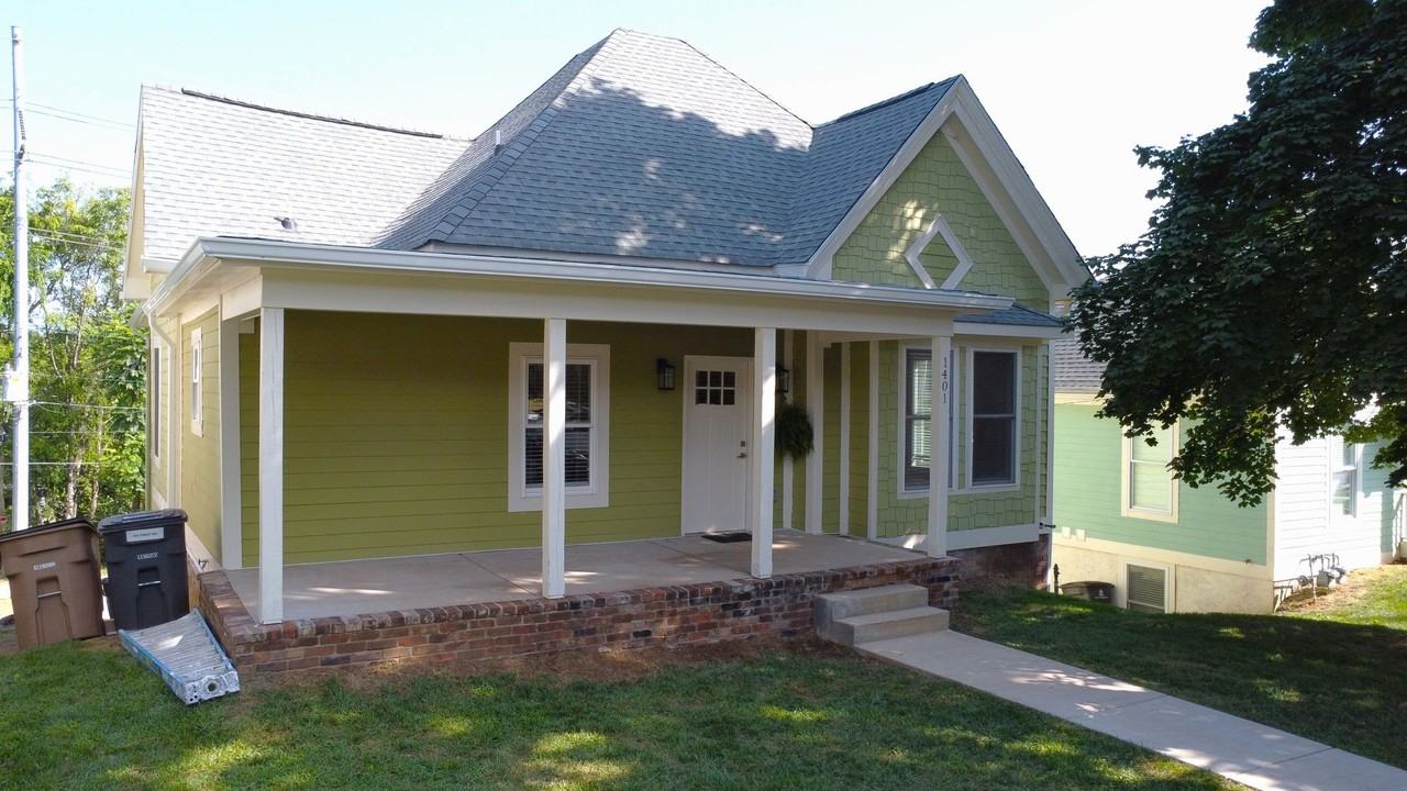 1401 Forest Ave, Knoxville TN - Photo 4 of 50