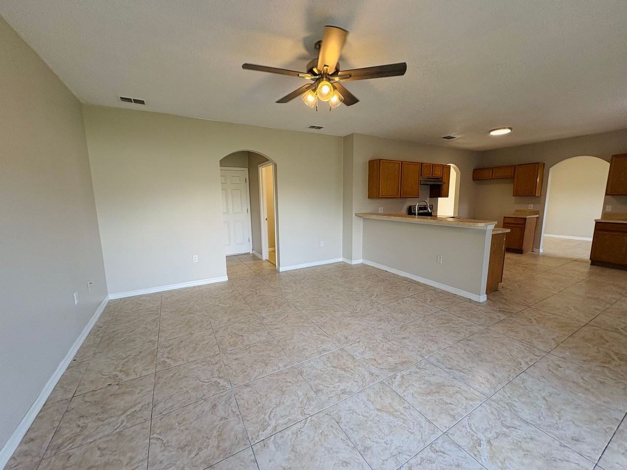 762 Platypus Ct - Photo 5 of 21