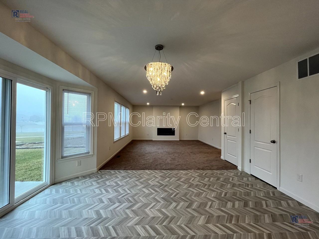 375 Alonzo Palmer St - Photo 3 of 22