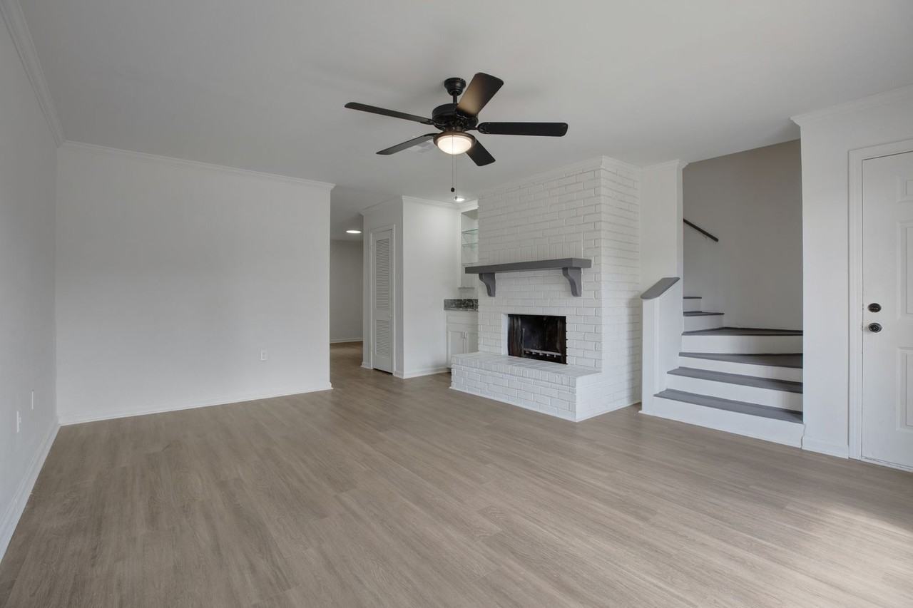 119 Courtney Dr - Photo 2 of 15