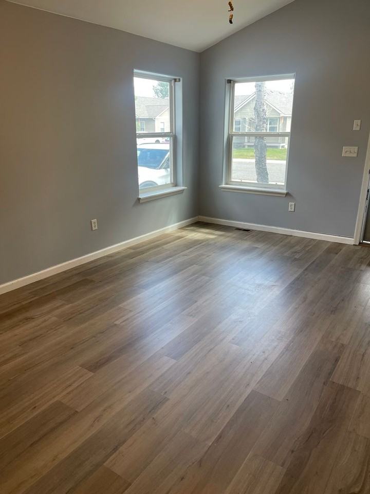 741 N River Rock Dr - Photo 5 of 21