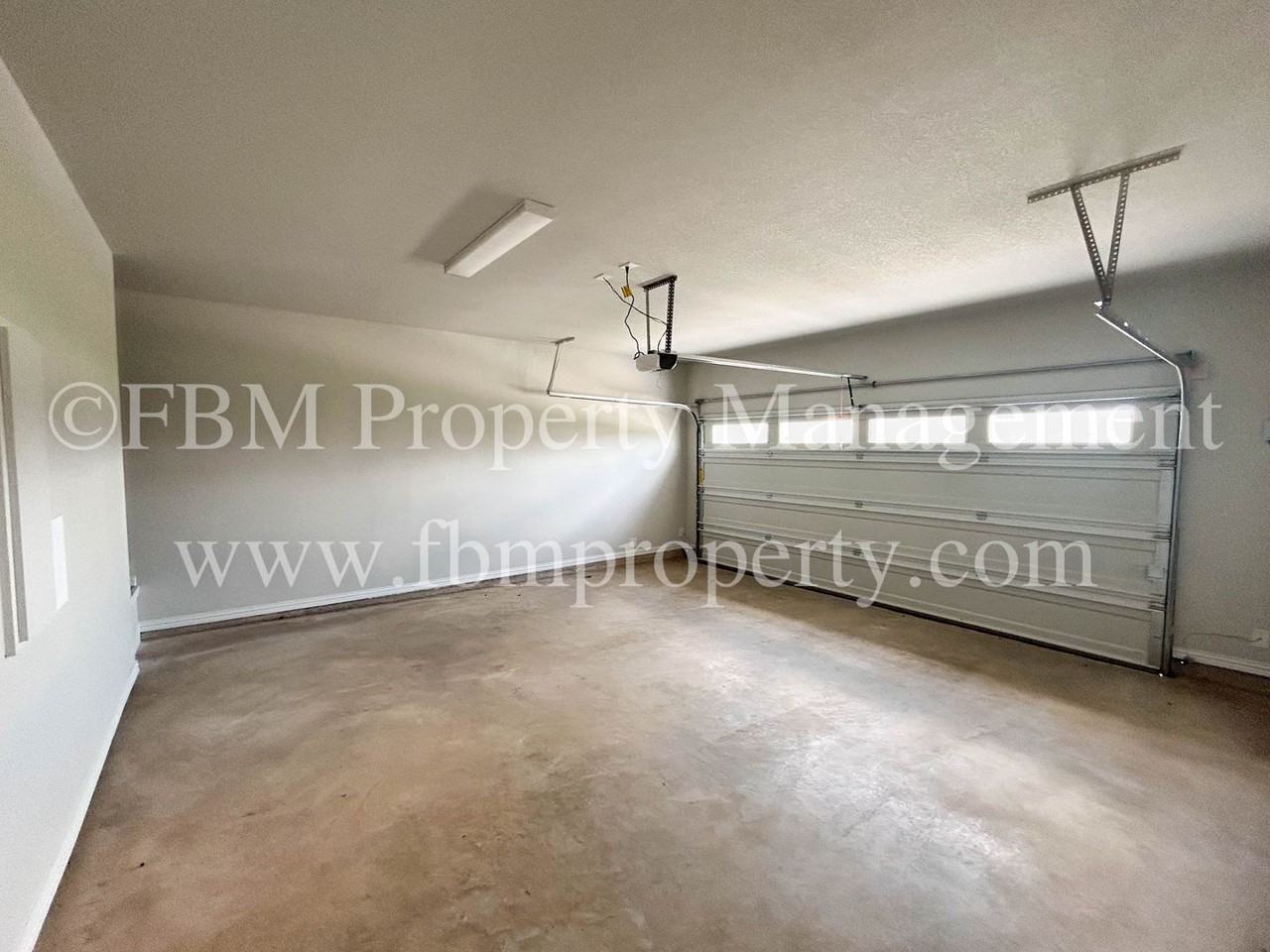 2133 Layla Dr - Photo 4 of 20