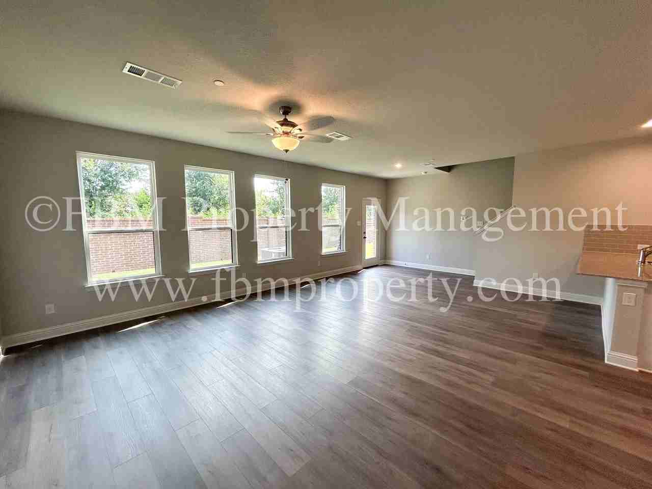 2133 Layla Dr - Photo 5 of 20