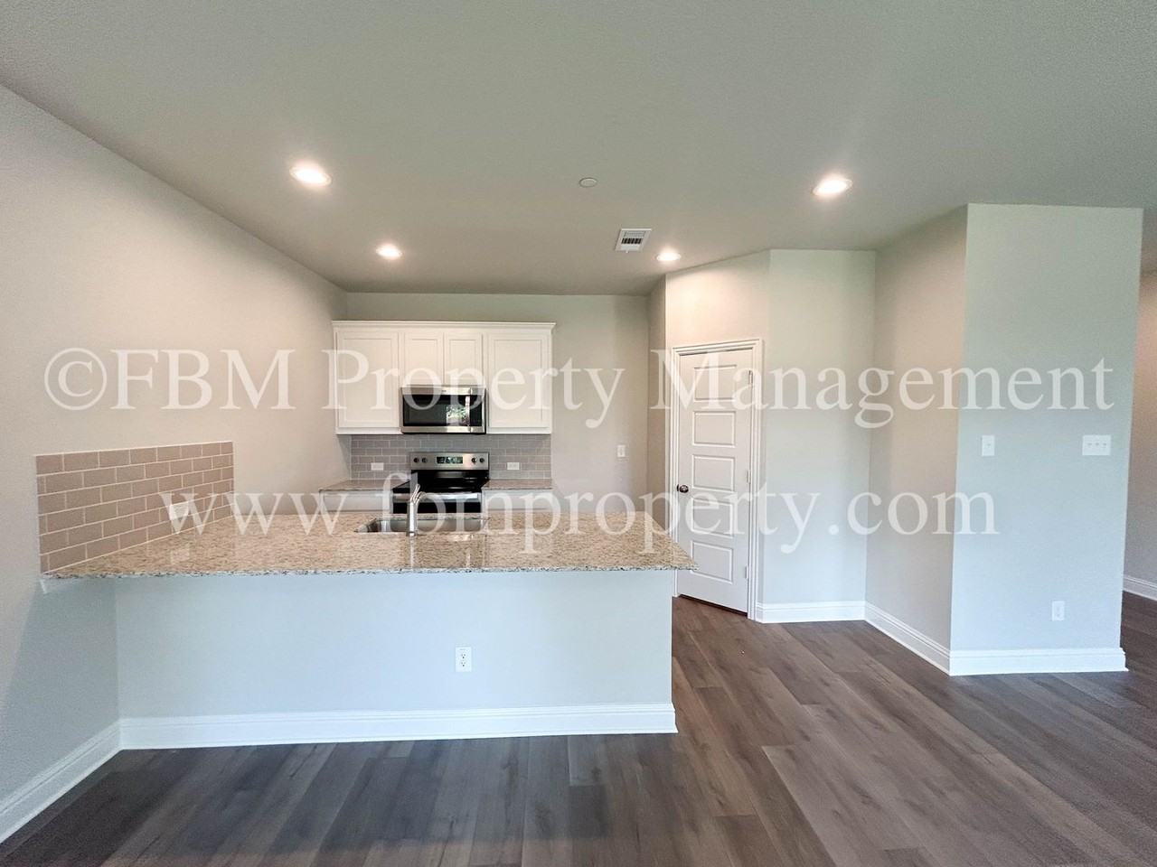 2133 Layla Dr - Photo 7 of 20