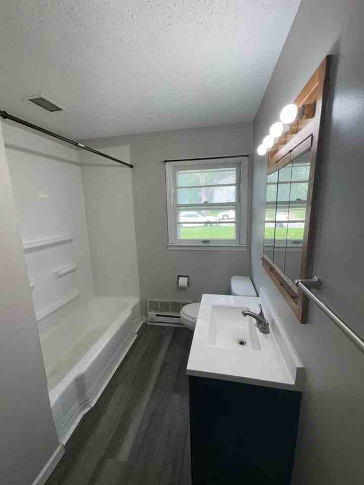 322 W Seerley Blvd - Photo 6 of 6