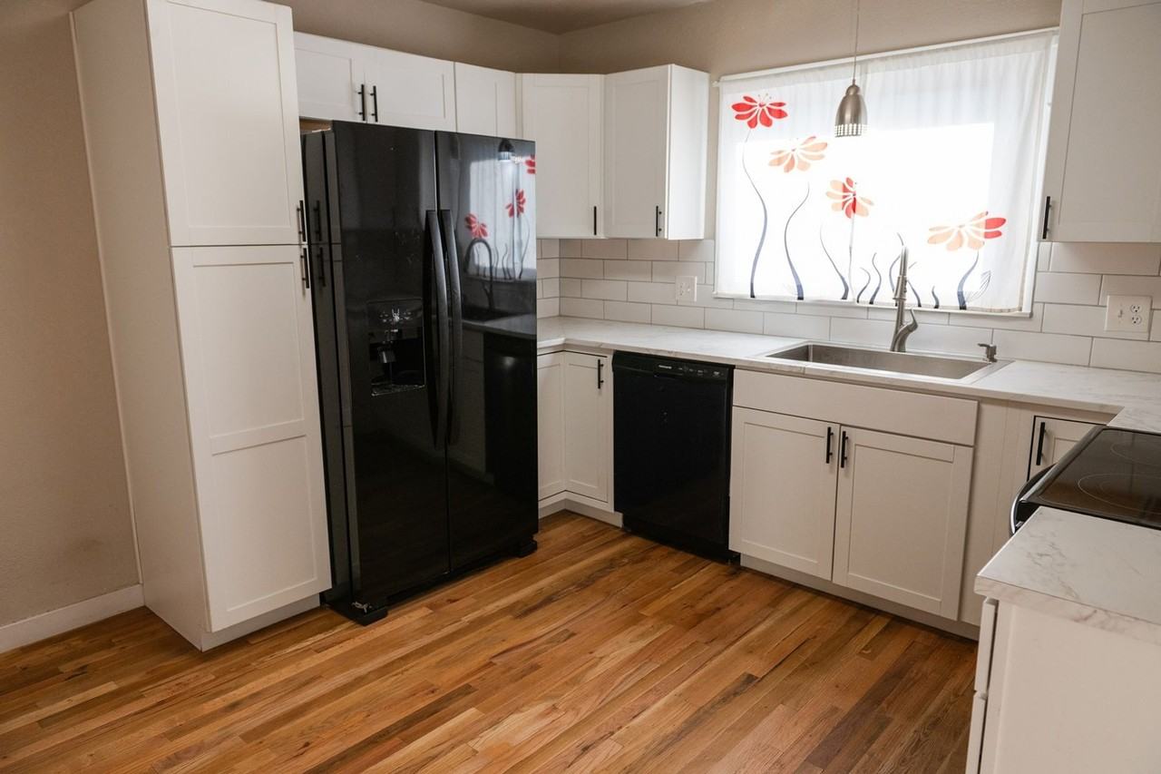 1517 Converse Ave - Photo 6 of 16