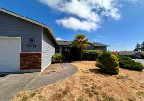 1331 Sw Harbor Vista Cir - Photo 1 of 1