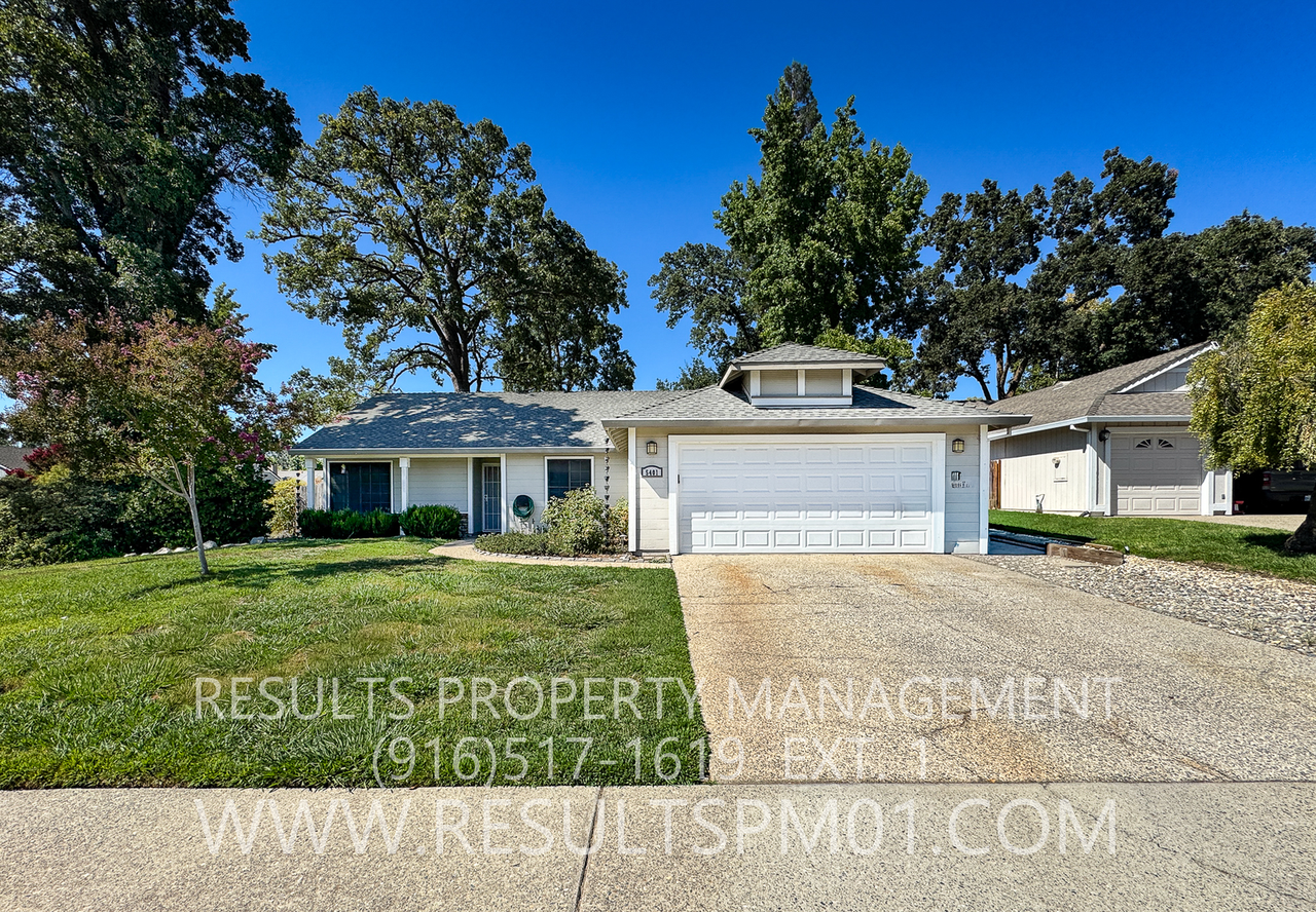 5401 Ash Ct - Photo 3 of 33