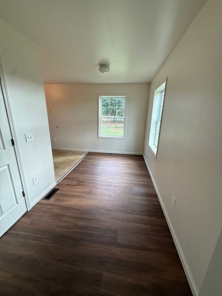 4937 Byers Road - Photo 5 of 25